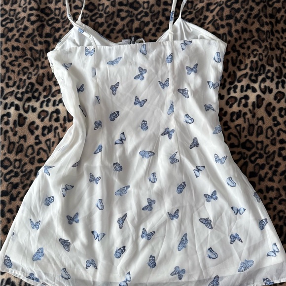 White dress with Blue Butterfly Print - Picture 3 of 3